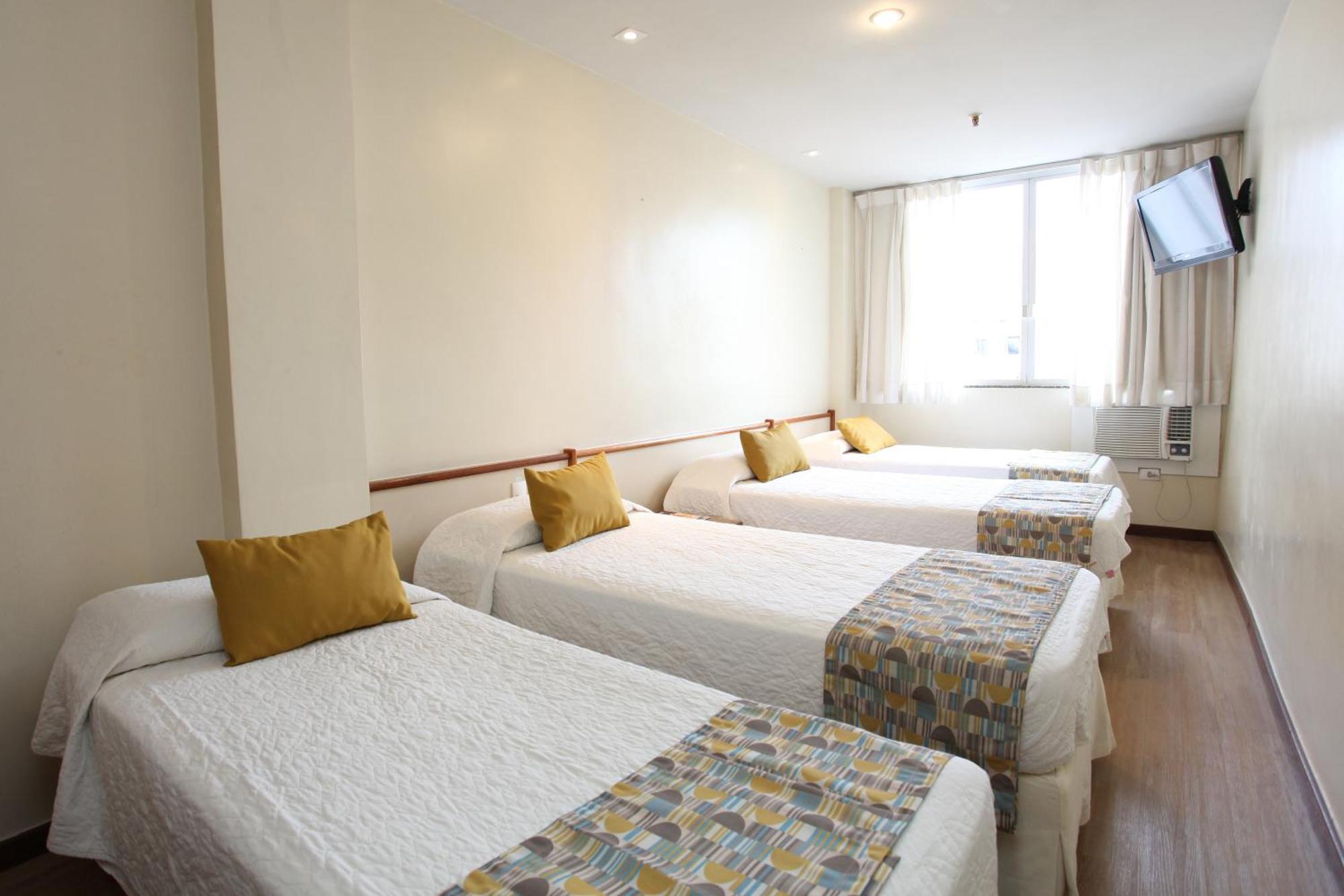 Mengo Palace Hotel 3*
