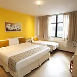 Mengo Palace Hotel
